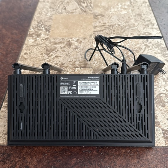 ROUTER - Picture 2 of 3